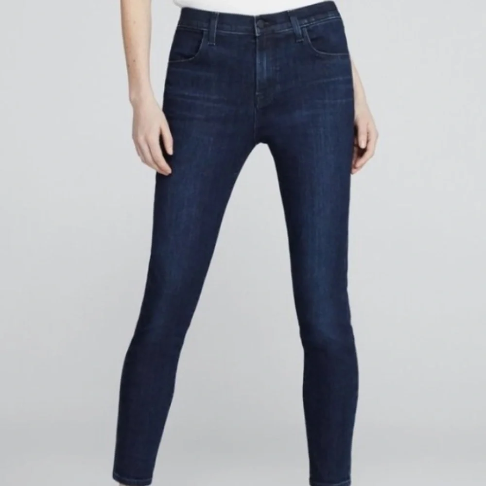 J Brand Alana High Rise Crop Dark Wash Size 29 Ankle